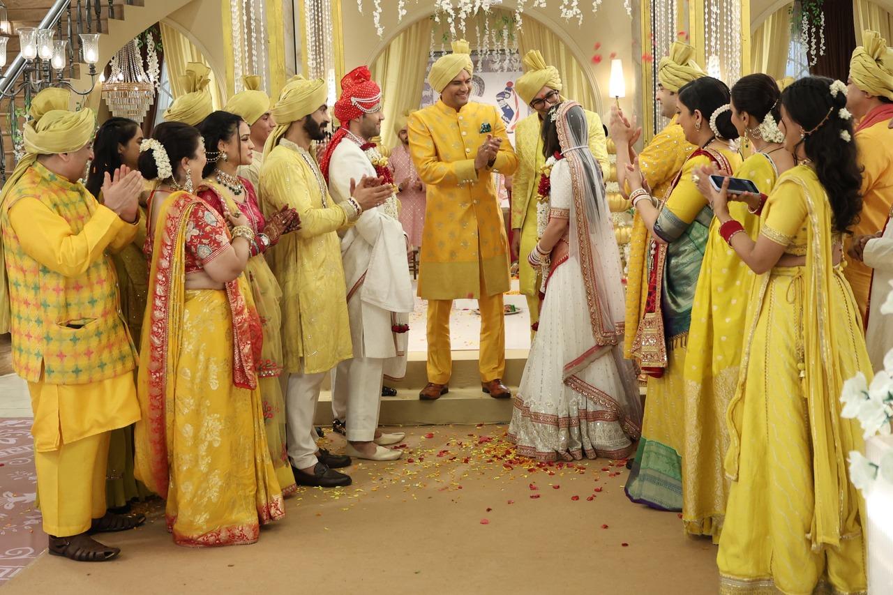 In a fun BTS moment, the cast was seen enjoying the wedding rituals, in a shade of yellow, the team dazzled different desi looks 